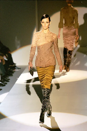 Look 19